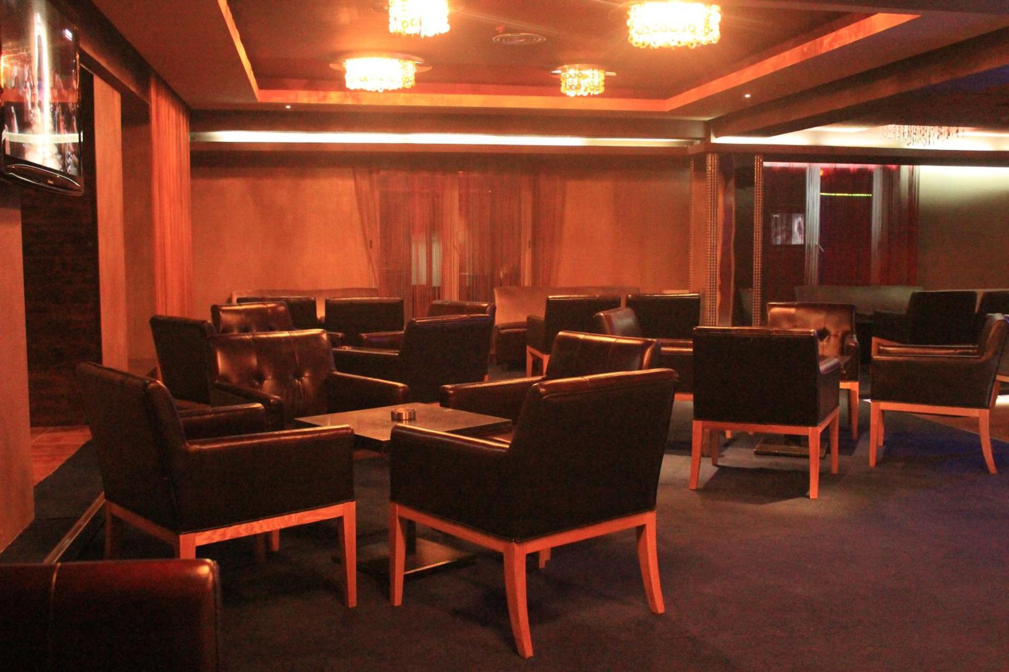 The Corporate Hotel Ουλάν Μπατόρ Εξωτερικό φωτογραφία