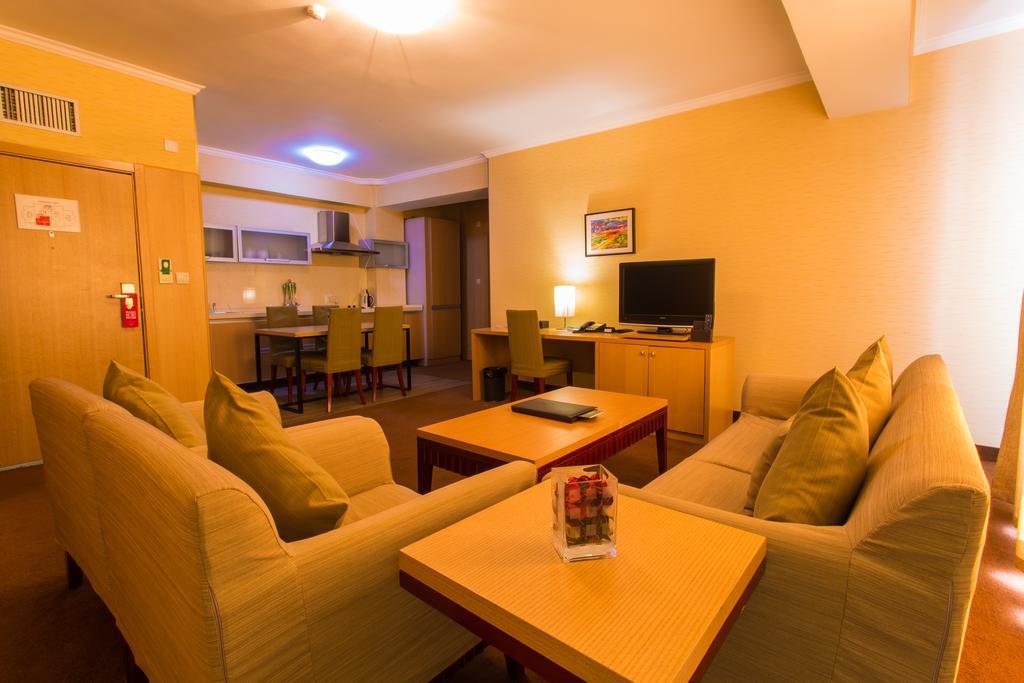 The Corporate Hotel Ουλάν Μπατόρ Εξωτερικό φωτογραφία