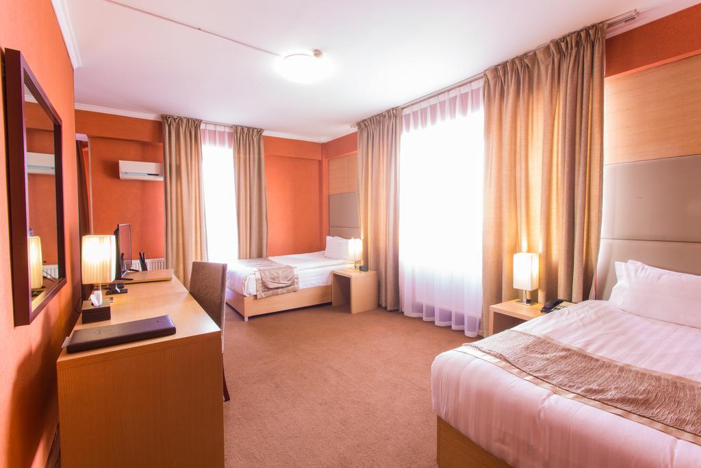 The Corporate Hotel Ουλάν Μπατόρ Εξωτερικό φωτογραφία