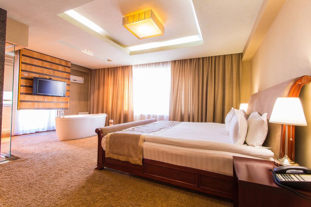 The Corporate Hotel Ουλάν Μπατόρ Εξωτερικό φωτογραφία