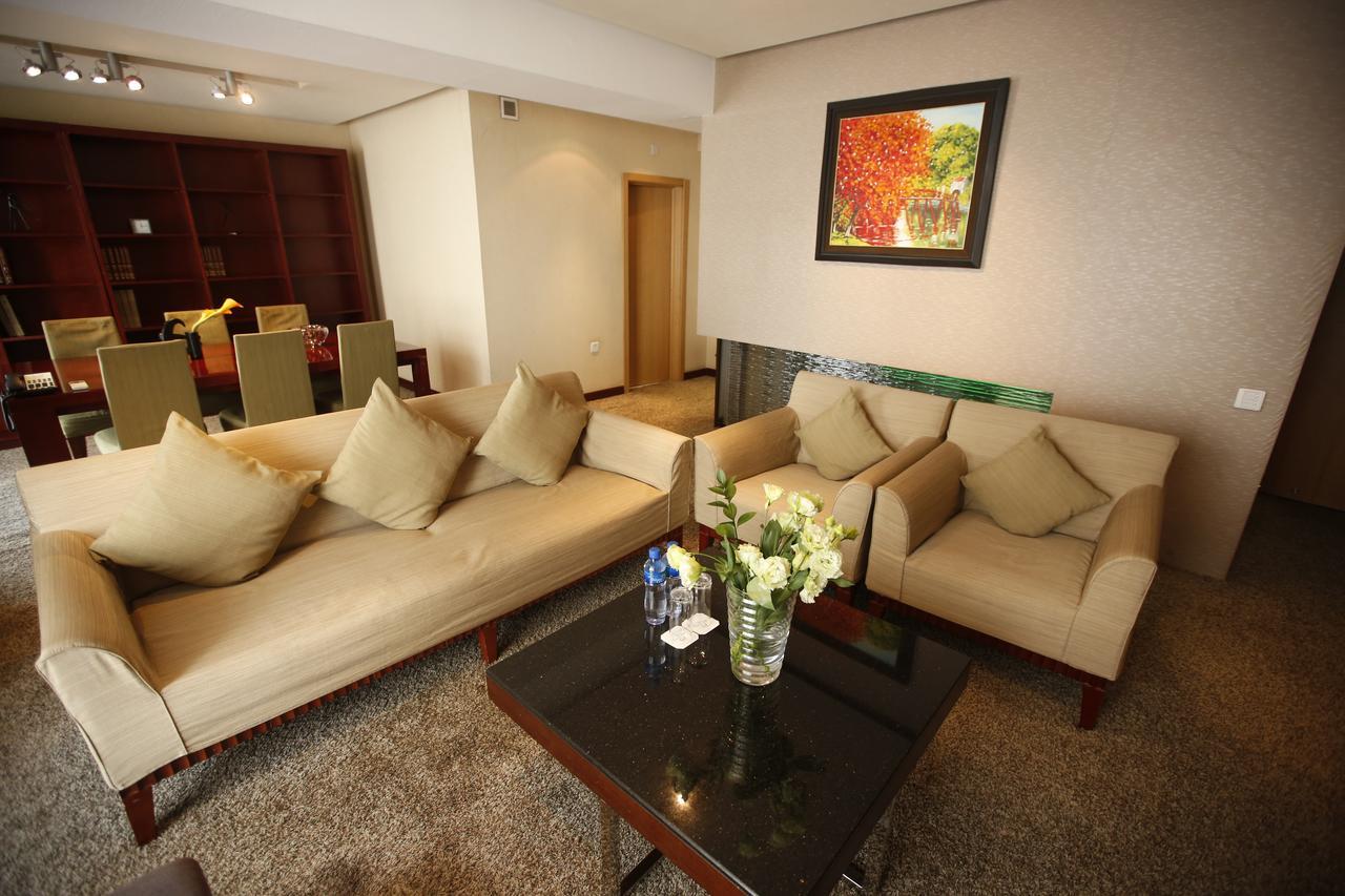 The Corporate Hotel Ουλάν Μπατόρ Εξωτερικό φωτογραφία