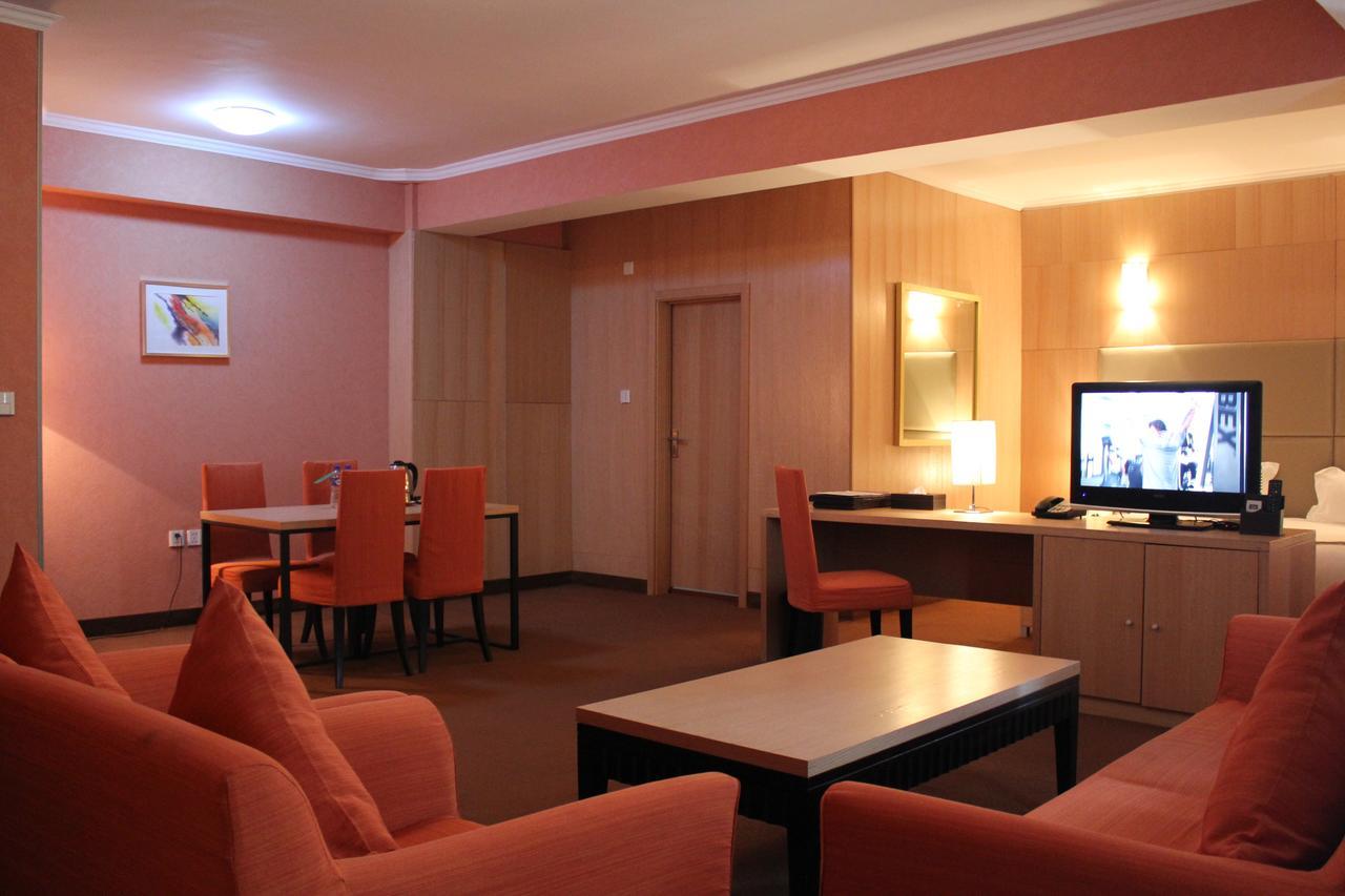 The Corporate Hotel Ουλάν Μπατόρ Εξωτερικό φωτογραφία